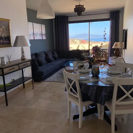 Duquesa Village El Hacho *