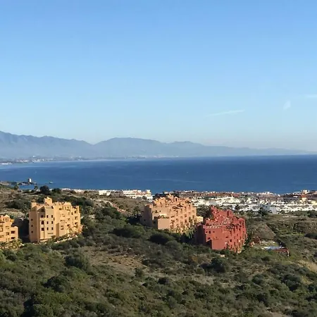 Duquesa Village El Hacho *